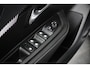 Peugeot 208 1.2 Hybrid 110PK e-DCS6 Allure Automaat | Camera Voor + Achter | Navigatie | Apple Carplay / Android Auto | Cruise Control | | Achterspoiler | Armsteun voor | Bestuurdersstoel in hoogte verstelbaar