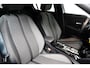 Peugeot 208 1.2 Hybrid 110PK e-DCS6 Allure Automaat | Camera Voor + Achter | Navigatie | Apple Carplay / Android Auto | Cruise Control | | Achterspoiler | Armsteun voor | Bestuurdersstoel in hoogte verstelbaar