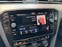 Volkswagen Passat Variant 1.5TSI 150PK Elegance Business R Pano Camera ACC Led Trekhaak