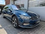 Volkswagen Passat Variant 1.5TSI 150PK Elegance Business R Pano Camera ACC Led Trekhaak