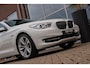BMW 5-Serie GT Gran Turismo 535i High Executive | 2e eigenaar | Camera | Panoramadak | Head-up | Dodehoek detectie | HiFi audio | Rear Entertainment | Night Vision | DAB | Trekhaak