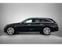 Mercedes-Benz E-klasse Estate 300 e Luxury Line | 360° camera | Trekhaak | Winterpakket | DIGITAL Light | Inclusief 24 maanden MB Certified garantie voor Europa.