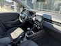 Renault Clio TCe 100 Zen l Parkeersensoren l Getint glas l Lichtmetalen velgen
