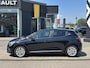 Renault Clio TCe 100 Zen l Parkeersensoren l Getint glas l Lichtmetalen velgen