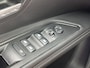 Peugeot 3008 1.2 PureTech Blue Lease Premium | Achteruitrijcamera | Afneembare Trekhaak | Cruise Control | Apple Carplay | Parkeersensoren | Keyless | Android Auto