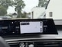 Peugeot E-3008 GT Avantage 210 73 kWh | Nieuwe Auto | Tot 8 jaar Garantie | 525 KM WLTP | Alcantara Bekleding | Stoel & Stuurverwarming + Massage | LED Matrix Verlichting | Navigatie | 20" Lichtmetalen Velgen | 360 Graden Camera | Dode Hoek Detectie | Adaptieve Cruise Control | Hoge Zitpositie |