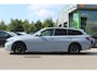 BMW 3-Serie Touring 330e xDrive M-Sport | Panoramadak | Trekhaak