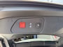 Peugeot 3008 1.2 Turbo 130PK Allure | Automaat | Trekhaak 1200KG | Electrische Achterklep | Glazen Schuif-Kantel Panoramdak | Navigatie | Climate Control | Camera | LED Dagrijverlichting | DAB+ Radio | Cruise Control | Hoge Zitpositie | Digitaal Dashboard | Parkeersensoren | 18" Lichtmetalen Velgen | GT Uitlaatsierstukken |