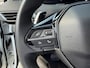 Peugeot 3008 1.2 Turbo 130PK Allure | Automaat | Trekhaak 1200KG | Electrische Achterklep | Glazen Schuif-Kantel Panoramdak | Navigatie | Climate Control | Camera | LED Dagrijverlichting | DAB+ Radio | Cruise Control | Hoge Zitpositie | Digitaal Dashboard | Parkeersensoren | 18" Lichtmetalen Velgen | GT Uitlaatsierstukken |