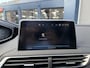 Peugeot 3008 1.2 Turbo 130PK Allure | Automaat | Trekhaak 1200KG | Electrische Achterklep | Glazen Schuif-Kantel Panoramdak | Navigatie | Climate Control | Camera | LED Dagrijverlichting | DAB+ Radio | Cruise Control | Hoge Zitpositie | Digitaal Dashboard | Parkeersensoren | 18" Lichtmetalen Velgen | GT Uitlaatsierstukken |