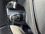 Peugeot 3008 1.2 Turbo 130PK Allure | Automaat | Trekhaak 1200KG | Electrische Achterklep | Glazen Schuif-Kantel Panoramdak | Navigatie | Climate Control | Camera | LED Dagrijverlichting | DAB+ Radio | Cruise Control | Hoge Zitpositie | Digitaal Dashboard | Parkeersensoren | 18" Lichtmetalen Velgen | GT Uitlaatsierstukken |
