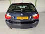 BMW 3-Serie 325XI HIGH EXECUTIVE / 3.0 Benzine / 6-cilinder / vierwielaandrijving / Amerikaanse uitvoering.