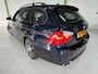 BMW 3-Serie 325XI HIGH EXECUTIVE / 3.0 Benzine / 6-cilinder / vierwielaandrijving / Amerikaanse uitvoering.