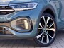 Volkswagen T-Roc 1.5 TSI R-Line 150 PK DSG | IQ Light | Panorama | Trekhaak | Dealer Onderhouden | Navigatie | Camera | 19 Inch