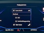 Volkswagen T-Roc 1.5 TSI R-Line 150 PK DSG | IQ Light | Panorama | Trekhaak | Dealer Onderhouden | Navigatie | Camera | 19 Inch