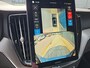 Volvo XC60 2.0 T6 Plug-in hybrid AWD Plus Black Edition | Panoramadak | Head-up Display | 360 Camera | Sportstoelen |