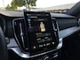 Volvo XC90 T8 AWD Ultra Black Edition | Luchtvering | Massage | Trekhaak |