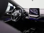 Volkswagen ID.4 Life 77 kWh 204 PK | SoH 93% | Climate Control | Stoelverwarming | Stuurverwarming | Cruise Control Adaptief | Parkeersensoren Voor + Achter | Navigatie | Apple Carplay | Android Auto |