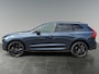 Volvo XC60 2.0 T8 Plug-in hybrid AWD Ultra Black Edition | Trekhaak | Panoramadak | Stoelverwarming| 360 Camera |