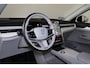 Volvo EX90 Twin Motor Performance Ultra 7p. 111 kWh - Luchtvering - Panoramadak - IntelliSafe Assist & Surround - 360º Camera - Bose audio - Verwarmde voorstoelen, stuur & achterbank - Parkeersensoren voor & achter - Head up display - Inklapbare trekhaak - 21' LMV