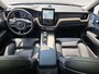 Volvo XC60 2.0 T6 Plug-in hybrid AWD Ultra Dark | Luchtvering | Bowers & Wilkins audio | Trekhaak | Stoelventilatie |