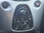 Toyota Aygo 1.0 VVT-i X-Wave Cabrio Navigatie NL Auto All Season Banden Airco