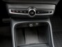 Volvo XC40 1.5 T4 Recharge Inscription Expression SoH 90% Navigatie Apple Carplay Android Auto Camera Parkeerhulp Cruise Control Stoel- en stuurverwarming Full led Elektrische achterklep Climate Control Lichtmetalen velgen