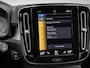 Volvo XC40 1.5 T4 Recharge Inscription Expression SoH 90% Navigatie Apple Carplay Android Auto Camera Parkeerhulp Cruise Control Stoel- en stuurverwarming Full led Elektrische achterklep Climate Control Lichtmetalen velgen