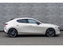 Mazda 3 2.0 e-SkyActiv-G M Hybrid 150 Homura | Head-Up Display | All-Season Banden | Achteruitrijcamera | Parkeersensoren | LED Koplampen | Cruise Control Adaptief | Dodehoekdetectie | Stoelverwarming | Navigatie | Apple Carplay | Android Auto