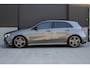 Mercedes-Benz A-klasse 180 AMG Line PANO DIFFUSSER CAMERA BURMESTER
