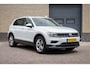 Volkswagen Tiguan 1.5 TSI ACT Comfortline Business DSG Panodak.