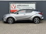Toyota C-HR / C-HR+ 1.8 Hybrid 122pk CVT Bi-Tone, TREKHAAK, STOELVERWARMING, STUURVERWARMING, NAVIGATIE, CRUISE CONTROL, BLUETOOTH