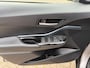 Toyota C-HR / C-HR+ 1.8 Hybrid 122pk CVT Bi-Tone, TREKHAAK, STOELVERWARMING, STUURVERWARMING, NAVIGATIE, CRUISE CONTROL, BLUETOOTH