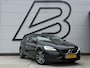Volvo V40 2.0 T2 Inscription 1e Eigenaar|Navi|Camera|Trekhaak|Stoelverw|Cruise|PDC|Clima|Goed onderhouden|APK tot 11-2026