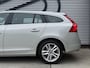 Volvo V60 2.0 D3 Summum 1e Eigenaar|Navi|Schuifdak|Clima|Leder|Trekhaak|Cruise|Stoelverwarming|APK tot 07-2027