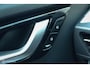 Kia EV6 GT-Line 77.4 kWh | Pano | Trekhaak | Meridiaan | Stoelverwarming en ventilatie | Stuurwielverwarming | 1e eigenaar | BTW-er | Ambient | HUD | ACC