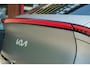 Kia EV6 GT-Line 77.4 kWh | Pano | Trekhaak | Meridiaan | Stoelverwarming en ventilatie | Stuurwielverwarming | 1e eigenaar | BTW-er | Ambient | HUD | ACC