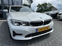 BMW 3-Serie Automaat 2020 | Automaat | Navi | PDC | DAB+ | CarPlay | LED | 1e eigenaar | 140dkm | Dealer onderhouden