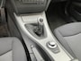 BMW 3-Serie 320d Business Line | 1e Eigenaar | Dealeronderhouden | PDC | Trekhaak | Nieuwe APK |