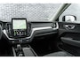 Volvo XC60 2.0 T6 Plug-in hybrid AWD Essential | PHEV Long Range | Trekhaak | Achteruitrijcamera | Parkeersensoren | All-Season banden | Cruise Control Adaptief | BLIS | Stoelverwarming voor en achter | Navigatie Google Maps | Apple Carplay | Android Auto