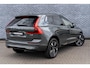 Volvo XC60 2.0 T6 Plug-in hybrid AWD Essential | PHEV Long Range | Trekhaak | Achteruitrijcamera | Parkeersensoren | All-Season banden | Cruise Control Adaptief | BLIS | Stoelverwarming voor en achter | Navigatie Google Maps | Apple Carplay | Android Auto