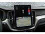Volvo XC60 2.0 T6 Plug-in hybrid AWD Essential | PHEV Long Range | Trekhaak | Achteruitrijcamera | Parkeersensoren | All-Season banden | Cruise Control Adaptief | BLIS | Stoelverwarming voor en achter | Navigatie Google Maps | Apple Carplay | Android Auto