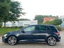 Volkswagen Golf 1.4 TSI Highline R-Line 5-Drs Automaat ECC Audio-CD/MP3 Navigatie Cruise LMV 16" Sportstoelen Dealeronderh. Nw Apk