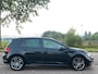 Volkswagen Golf 1.4 TSI Highline R-Line 5-Drs Automaat ECC Audio-CD/MP3 Navigatie Cruise LMV 16" Sportstoelen Dealeronderh. Nw Apk