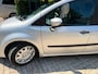 Renault Grand Modus 1.2 TCE Expression nette auto !, airco, elec pakket, trekhaak, nwe apk 272.000 km rijd perfect ( meeneemprijs)