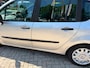 Renault Grand Modus 1.2 TCE Expression nette auto !, airco, elec pakket, trekhaak, nwe apk 272.000 km rijd perfect ( meeneemprijs)