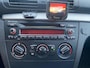 BMW 1-Serie 118i Business Line 5-Drs Automaat Airco Electr. pakket Audio/CD LMV 16" ABS Colorpakket ESP Cruise Dealerond. Nw Apk!