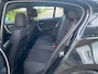 BMW 1-Serie 118i Business Line 5-Drs Automaat Airco Electr. pakket Audio/CD LMV 16" ABS Colorpakket ESP Cruise Dealerond. Nw Apk!