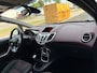Ford Fiesta 1.25i Titanium 5-Deurs 60 PK. Zuinige en zeer fijn rijdende auto !!! Distributieriem vervangen bij 131.000 KM !! Alle keuringen toegestaan !