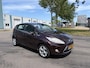 Ford Fiesta 1.25i Titanium 5-Deurs 60 PK. Zuinige en zeer fijn rijdende auto !!! Distributieriem vervangen bij 131.000 KM !! Alle keuringen toegestaan !